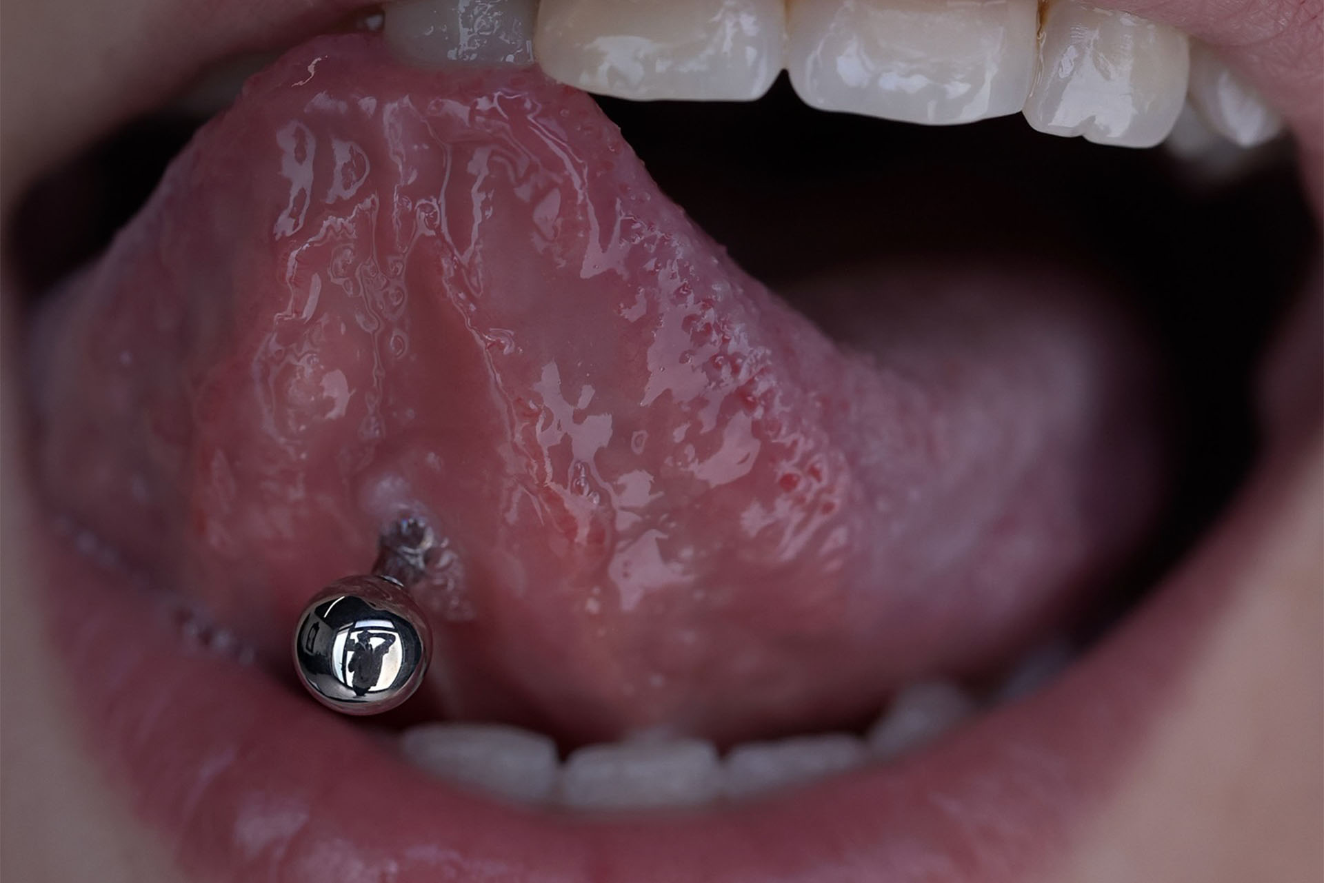 Piercing lingua